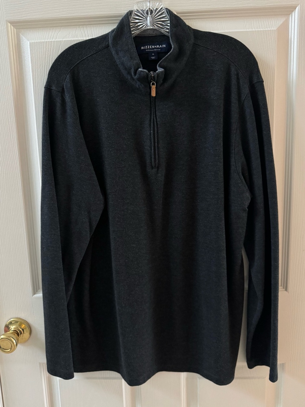 Mizzen+Main Dark Gray Quarter-Zip Pullover - XL